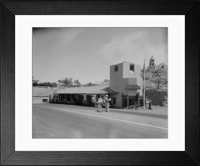Framed Print : Inspection station on the California-Arizona state line, Yuma, Arizona, 1937. Creator: Dorothea Lange Framed Print : Inspection station on the California-Arizona state line, Yuma, Arizona, 1937. Creator: Dorothea Lange