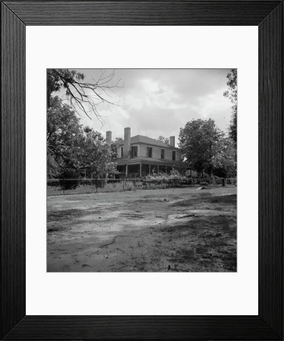 Framed Print : Plantation house where the Wray family has lived for generations, Greene County, Georgia, 1937. Creator: Dorothea Lange Framed Print : Plantation house where the Wray family has lived for generations, Greene County, Georgia, 1937. Creator: Dorothea Lange