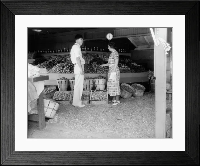 Framed Print : Center Market, Washington, D.C. 1936. Creator: Dorothea Lange