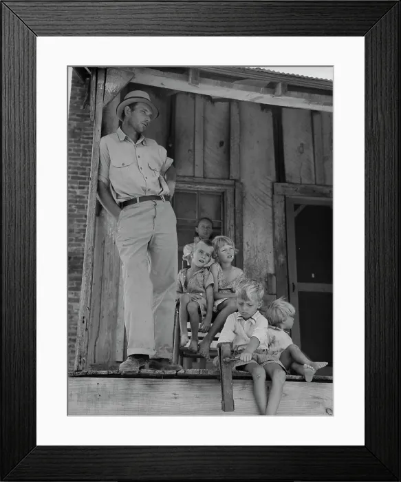 Framed Print : Cotton sharecropper family near Cleveland, Mississippi, 1937. Creator: Dorothea Lange Framed Print : Cotton sharecropper family near Cleveland, Mississippi, 1937. Creator: Dorothea Lange