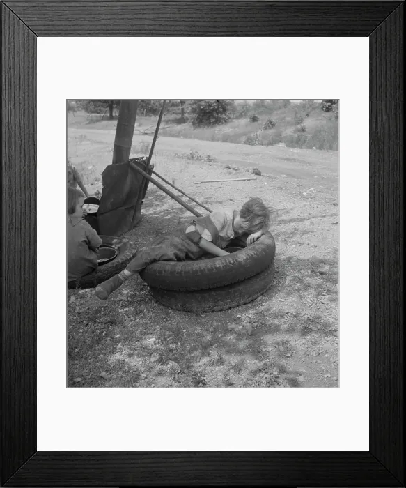 Framed Print : She lives on Scratch Hill, outside Atoka, Oklahoma, Atoka County, Oklahoma, 1938. Creator: Dorothea Lange. She lives on Scratch Hill, outside Atoka, Oklahoma, Atoka County, Oklahoma, 1938. Creator: Dorothea Lange Framed Print : She lives on Scratch Hill, outside Atoka, Oklahoma, Atoka County, Oklahoma, 1938. Creator: Dorothea Lange. She lives on Scratch Hill, outside Atoka, Oklahoma, Atoka County, Oklahoma, 1938. Creator: Dorothea Lange