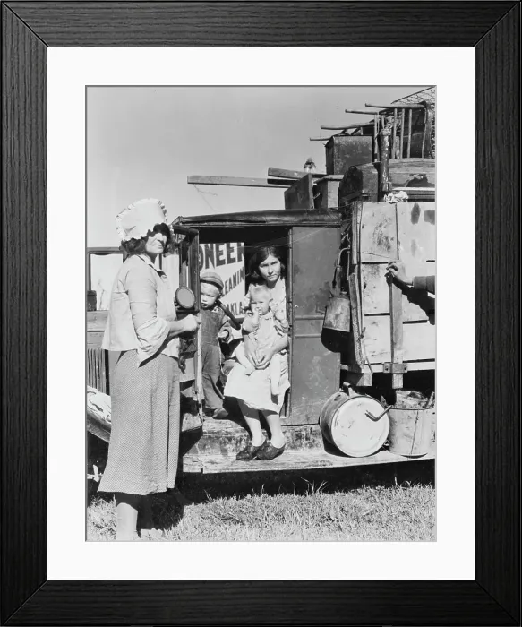 Framed Print : Drought refugees from Oklahoma looking for work in the pea fields of California, 1935. Creator: Dorothea Lange Framed Print : Drought refugees from Oklahoma looking for work in the pea fields of California, 1935. Creator: Dorothea Lange