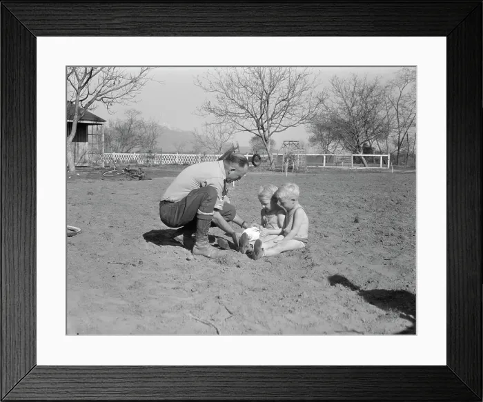 Framed Print : El Monte federal subsistence homesteads, California, 1936. Creator: Dorothea Lange Framed Print : El Monte federal subsistence homesteads, California, 1936. Creator: Dorothea Lange