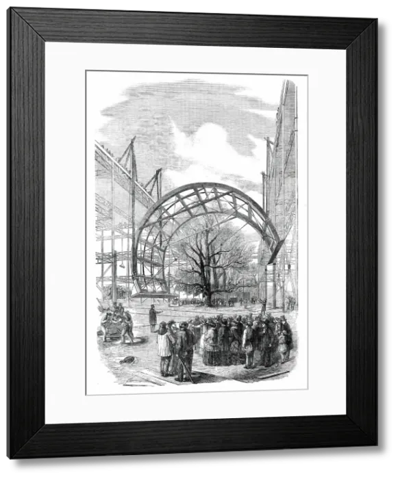 Framed Print : The Great Exhibition Building in Hyde Park - Raising the Ribs of the Transept Roof, 1850. Creator: Unknown Framed Print : The Great Exhibition Building in Hyde Park - Raising the Ribs of the Transept Roof, 1850. Creator: Unknown