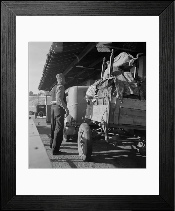 Framed Print : Drought refugees are stopped at the inspection station in Yuma, Arizona, 1937. Creator: Dorothea Lange Framed Print : Drought refugees are stopped at the inspection station in Yuma, Arizona, 1937. Creator: Dorothea Lange