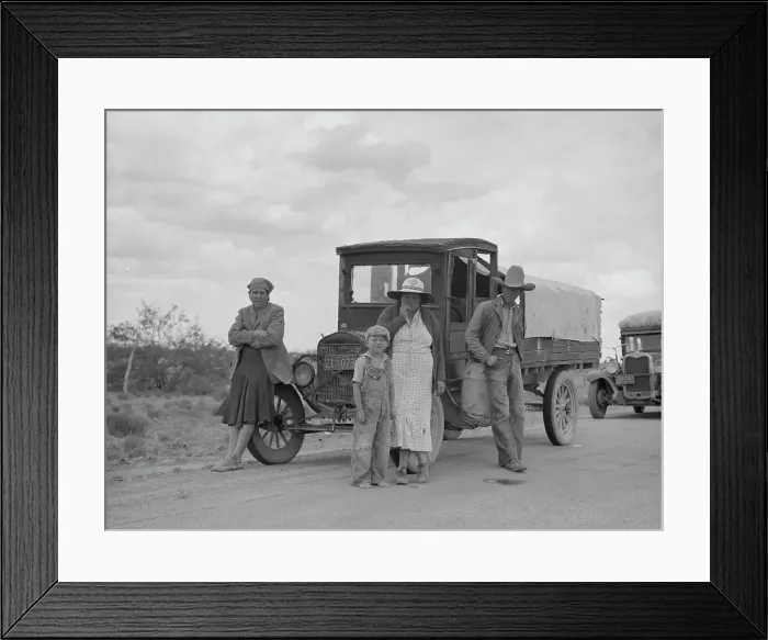 Framed Print : Oklahoma drought refugees stalled on highway near Lordsburg, New Mexico, 1937. Creator: Dorothea Lange Framed Print : Oklahoma drought refugees stalled on highway near Lordsburg, New Mexico, 1937. Creator: Dorothea Lange