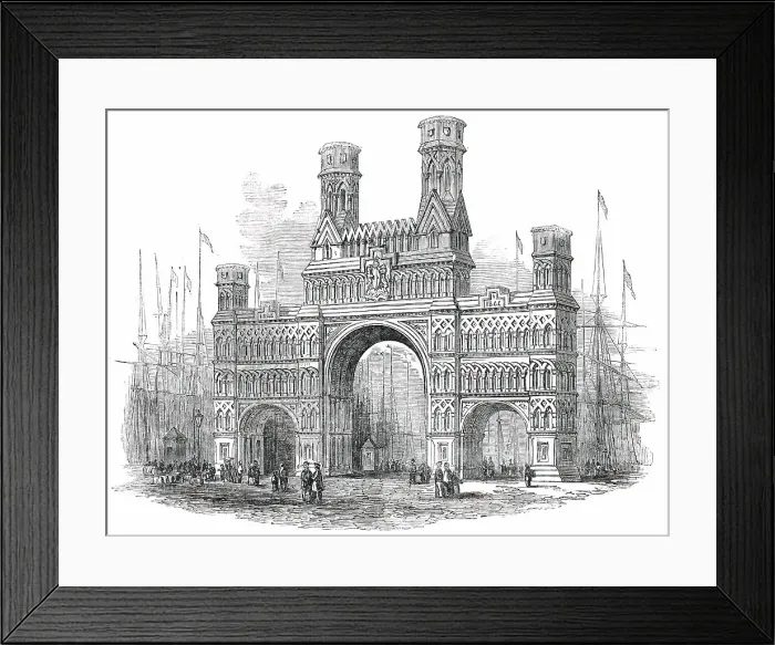 Framed Print : Royal Arch at Dundee, 1850. Creator: Unknown Framed Print : Royal Arch at Dundee, 1850. Creator: Unknown