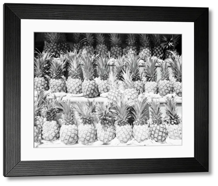 Framed Print : Center Market, Washington, D.C. 1936. Creator: Dorothea Lange Framed Print : Center Market, Washington, D.C. 1936. Creator: Dorothea Lange
