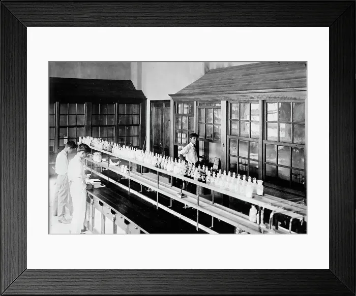 Framed Print : Philippines, 1912. Creator: Harris & Ewing. Philippines, 1912. Creator: Harris & Ewing Framed Print : Philippines, 1912. Creator: Harris & Ewing. Philippines, 1912. Creator: Harris & Ewing