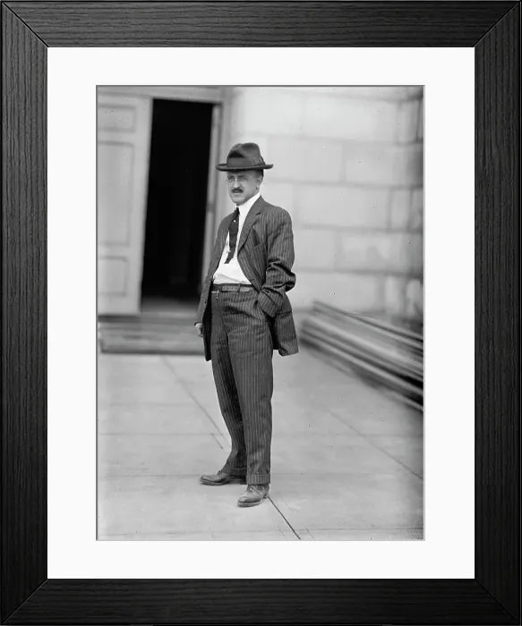 Framed Print : Monorail Subway, Capitol To Senate - Man Who Installed System, 1912. Creator: Harris & Ewing. Monorail Subway, Capitol To Senate - Man Who Installed System, 1912. Creator: Harris & Ewing Framed Print : Monorail Subway, Capitol To Senate - Man Who Installed System, 1912. Creator: Harris & Ewing. Monorail Subway, Capitol To Senate - Man Who Installed System, 1912. Creator: Harris & Ewing