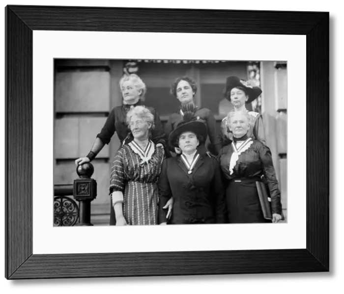 Framed Print : United Daughters of Confederacy - Kennedy, Mrs. Ludlow, Mrs. Drury Conway, Mckinley... 1912. Creator: Harris & Ewing. United Daughters of Confederacy - Kennedy, Mrs. Ludlow, Mrs. Drury Conway, Mckinley... 1912. Creator: Harris & Ewing Framed Print : United Daughters of Confederacy - Kennedy, Mrs. Ludlow, Mrs. Drury Conway, Mckinley... 1912. Creator: Harris & Ewing. United Daughters of Confederacy - Kennedy, Mrs. Ludlow, Mrs. Drury Conway, Mckinley... 1912. Creator: Harris & Ewing