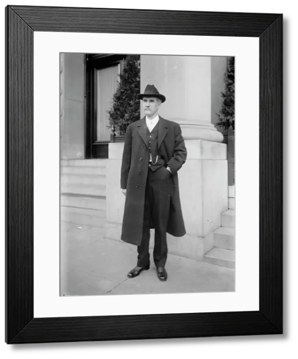 Framed Print : Beryl F. Carroll, Governor of Iowa, 1909-1913 - Governors, Group, 1912. Creator: Harris & Ewing. Beryl F. Carroll, Governor of Iowa, 1909-1913 - Governors, Group, 1912. Creator: Harris & Ewing Framed Print : Beryl F. Carroll, Governor of Iowa, 1909-1913 - Governors, Group, 1912. Creator: Harris & Ewing. Beryl F. Carroll, Governor of Iowa, 1909-1913 - Governors, Group, 1912. Creator: Harris & Ewing