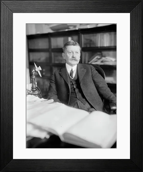Framed Print : Edward B. Moore, Commissioner of Patents - At Desk, 1912. Creator: Harris & Ewing. Edward B. Moore, Commissioner of Patents - At Desk, 1912. Creator: Harris & Ewing Framed Print : Edward B. Moore, Commissioner of Patents - At Desk, 1912. Creator: Harris & Ewing. Edward B. Moore, Commissioner of Patents - At Desk, 1912. Creator: Harris & Ewing
