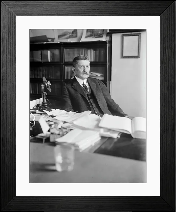 Framed Print : Edward B. Moore, Commissioner of Patents - At Desk, 1912. Creator: Harris & Ewing. Edward B. Moore, Commissioner of Patents - At Desk, 1912. Creator: Harris & Ewing Framed Print : Edward B. Moore, Commissioner of Patents - At Desk, 1912. Creator: Harris & Ewing. Edward B. Moore, Commissioner of Patents - At Desk, 1912. Creator: Harris & Ewing