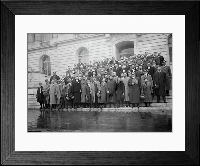 Framed Print : Corn Growers On Steps of House office Building; Stafford of Wisconsin, 5th From left... 1912. Creator: Harris & Ewing. Corn Growers On Steps of House office Building; Stafford of Wisconsin, 5th From left... 1912. Creator: Harris & Ewing Framed Print : Corn Growers On Steps of House office Building; Stafford of Wisconsin, 5th From left... 1912. Creator: Harris & Ewing. Corn Growers On Steps of House office Building; Stafford of Wisconsin, 5th From left... 1912. Creator: Harris & Ewing