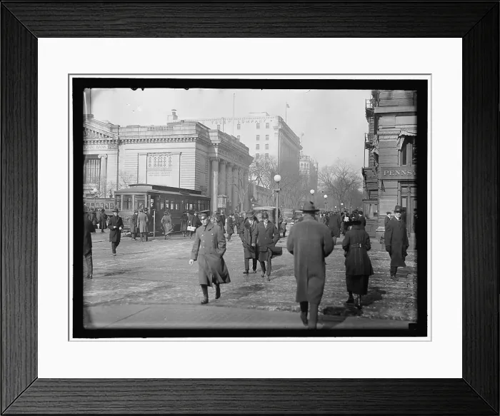 Framed Print : Street scene, G Street near Riggs National Bank, Washington, D.C. between 1913 and 1918. Creator: Harris & Ewing. Street scene, G Street near Riggs National Bank, Washington, D.C. between 1913 and 1918. Creator: Harris & Ewing Framed Print : Street scene, G Street near Riggs National Bank, Washington, D.C. between 1913 and 1918. Creator: Harris & Ewing. Street scene, G Street near Riggs National Bank, Washington, D.C. between 1913 and 1918. Creator: Harris & Ewing