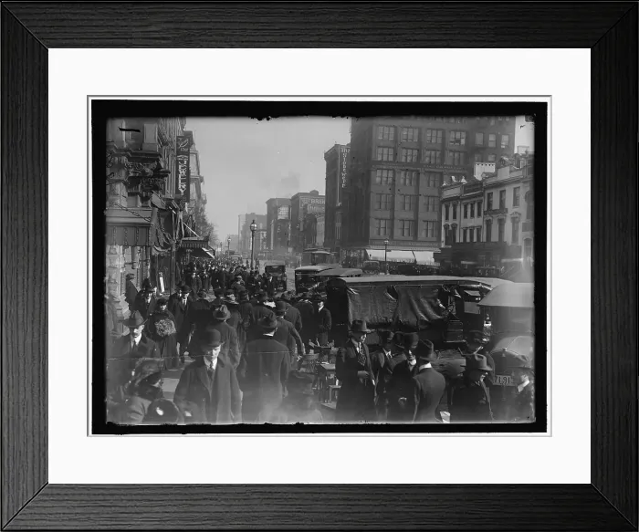 Framed Print : Street scene, Washington, D.C. between 1913 and 1918. Creator: Harris & Ewing. Street scene, Washington, D.C. between 1913 and 1918. Creator: Harris & Ewing Framed Print : Street scene, Washington, D.C. between 1913 and 1918. Creator: Harris & Ewing. Street scene, Washington, D.C. between 1913 and 1918. Creator: Harris & Ewing