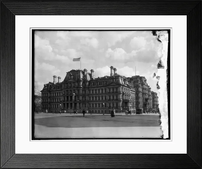 Framed Print : State, War & Navy building, between 1910 and 1920. Creator: Harris & Ewing. State, War & Navy building, between 1910 and 1920. Creator: Harris & Ewing Framed Print : State, War & Navy building, between 1910 and 1920. Creator: Harris & Ewing. State, War & Navy building, between 1910 and 1920. Creator: Harris & Ewing