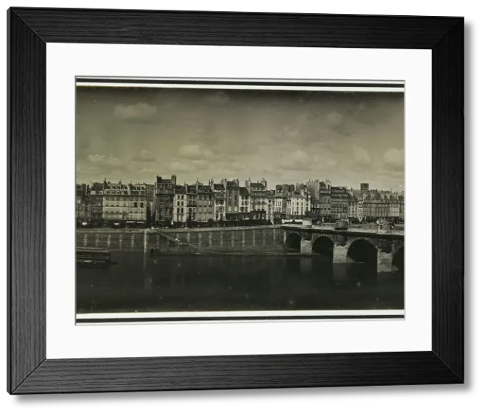 Framed Print : Panorama - Le Pont-Neuf, le Louvre et le quai de la Mégisserie, 1er arrondissement, Paris, 1845-1850 Creator: Unknown Framed Print : Panorama - Le Pont-Neuf, le Louvre et le quai de la Mégisserie, 1er arrondissement, Paris, 1845-1850 Creator: Unknown