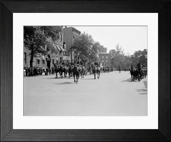 Framed Print : Statue of Commodore John Barry unveiled, Washington DC, 16 May 1914. Creator: Harris & Ewing. Statue of Commodore John Barry unveiled, Washington DC, 16 May 1914. Creator: Harris & Ewing Framed Print : Statue of Commodore John Barry unveiled, Washington DC, 16 May 1914. Creator: Harris & Ewing. Statue of Commodore John Barry unveiled, Washington DC, 16 May 1914. Creator: Harris & Ewing
