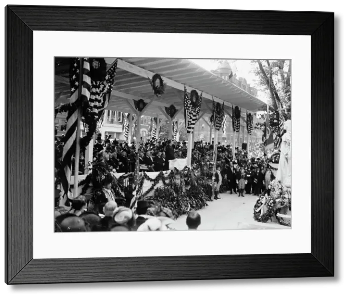 Framed Print : Statue of Commodore John Barry unveiled, Washington DC, 16 May 1914. Creator: Harris & Ewing. Statue of Commodore John Barry unveiled, Washington DC, 16 May 1914. Creator: Harris & Ewing Framed Print : Statue of Commodore John Barry unveiled, Washington DC, 16 May 1914. Creator: Harris & Ewing. Statue of Commodore John Barry unveiled, Washington DC, 16 May 1914. Creator: Harris & Ewing