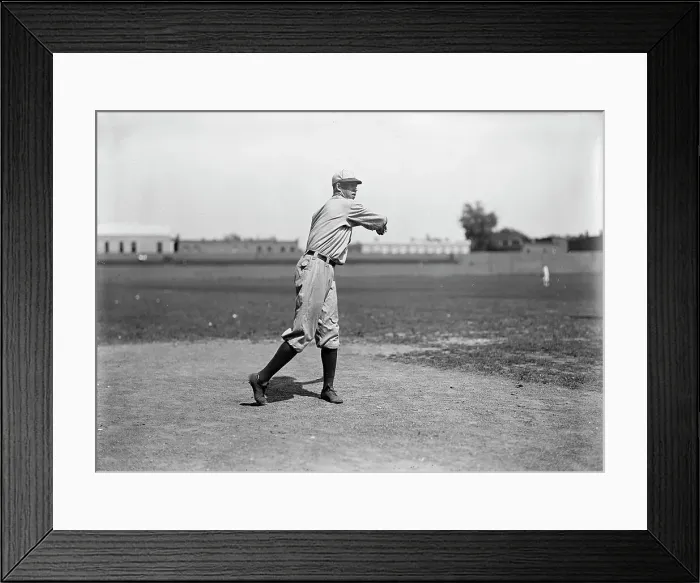 Framed Print : Baseball - Professional Players, 1913. Creator: Harris & Ewing. Baseball - Professional Players, 1913. Creator: Harris & Ewing Framed Print : Baseball - Professional Players, 1913. Creator: Harris & Ewing. Baseball - Professional Players, 1913. Creator: Harris & Ewing