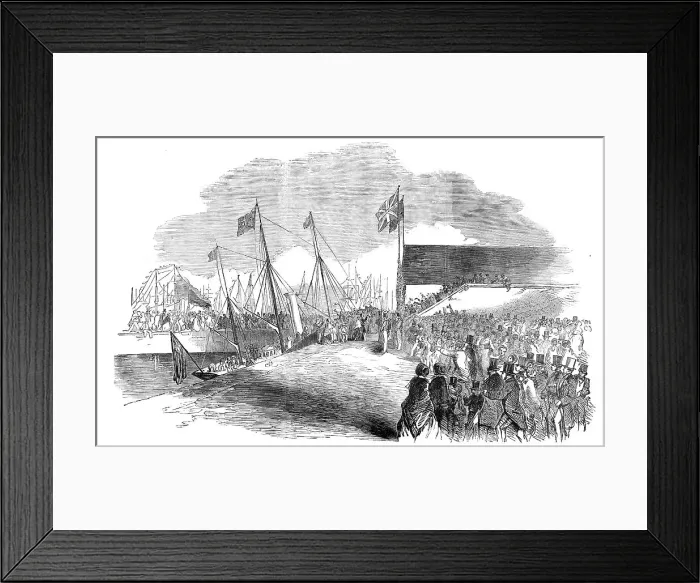Framed Print : Her Majesty landing at Grimsby, 1854. Creator: Unknown Framed Print : Her Majesty landing at Grimsby, 1854. Creator: Unknown