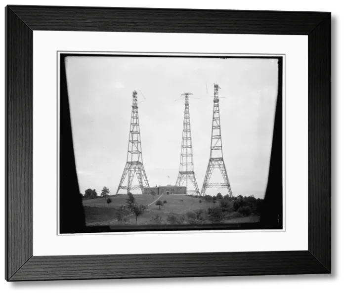 Framed Print : Radio towers, between 1910 and 1920. Creator: Harris & Ewing. Radio towers, between 1910 and 1920. Creator: Harris & Ewing Framed Print : Radio towers, between 1910 and 1920. Creator: Harris & Ewing. Radio towers, between 1910 and 1920. Creator: Harris & Ewing