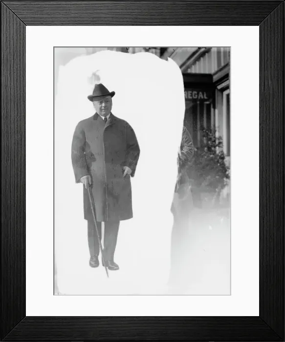 Framed Print : Philander Chase Knox, Attorney General of U.S. 1912. Creator: Harris & Ewing. Philander Chase Knox, Attorney General of U.S. 1912. Creator: Harris & Ewing Framed Print : Philander Chase Knox, Attorney General of U.S. 1912. Creator: Harris & Ewing. Philander Chase Knox, Attorney General of U.S. 1912. Creator: Harris & Ewing