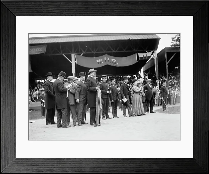 Framed Print : District of Columbia Public Schools - Secretary of War Dickinison Presenting Banner To... 1911. Creator: Harris & Ewing. District of Columbia Public Schools - Secretary of War Dickinison Presenting Banner To... 1911. Creator: Harris & Ewing Framed Print : District of Columbia Public Schools - Secretary of War Dickinison Presenting Banner To... 1911. Creator: Harris & Ewing. District of Columbia Public Schools - Secretary of War Dickinison Presenting Banner To... 1911. Creator: Harris & Ewing
