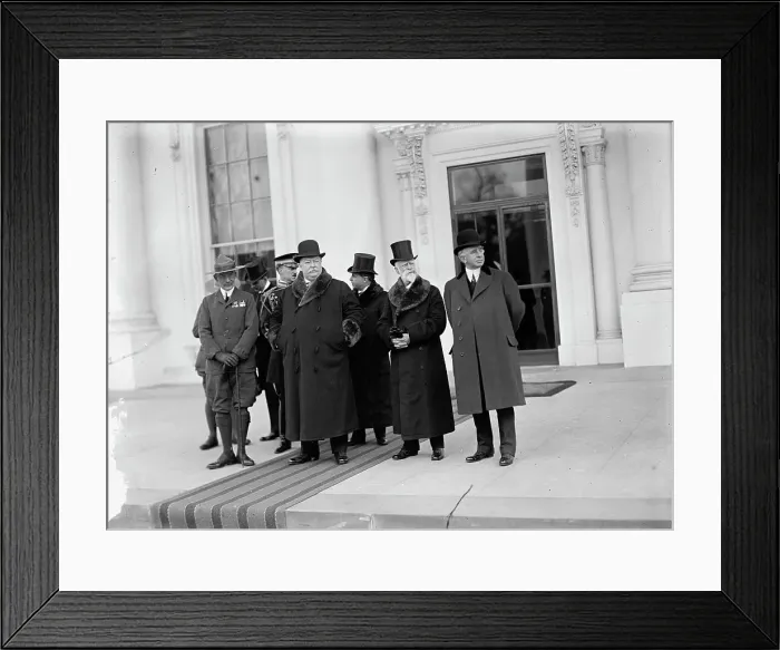 Framed Print : Boy Scouts - Visit of Sir Robert Baden-Powell To DC, 1911. Creator: Harris & Ewing. Boy Scouts - Visit of Sir Robert Baden-Powell To DC, 1911. Creator: Harris & Ewing Framed Print : Boy Scouts - Visit of Sir Robert Baden-Powell To DC, 1911. Creator: Harris & Ewing. Boy Scouts - Visit of Sir Robert Baden-Powell To DC, 1911. Creator: Harris & Ewing