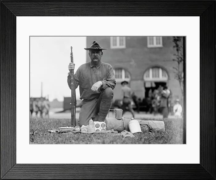 Framed Print : U.S. Army Inspection, New Equipment, 1910. Creator: Harris & Ewing. U.S. Army Inspection, New Equipment, 1910. Creator: Harris & Ewing Framed Print : U.S. Army Inspection, New Equipment, 1910. Creator: Harris & Ewing. U.S. Army Inspection, New Equipment, 1910. Creator: Harris & Ewing