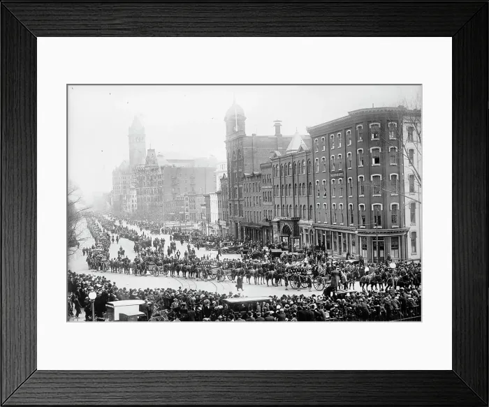 Framed Print : Maine, U.S.S - Funeral Services For Victims, 1914. Creator: Harris & Ewing. Maine, U.S.S - Funeral Services For Victims, 1914. Creator: Harris & Ewing Framed Print : Maine, U.S.S - Funeral Services For Victims, 1914. Creator: Harris & Ewing. Maine, U.S.S - Funeral Services For Victims, 1914. Creator: Harris & Ewing