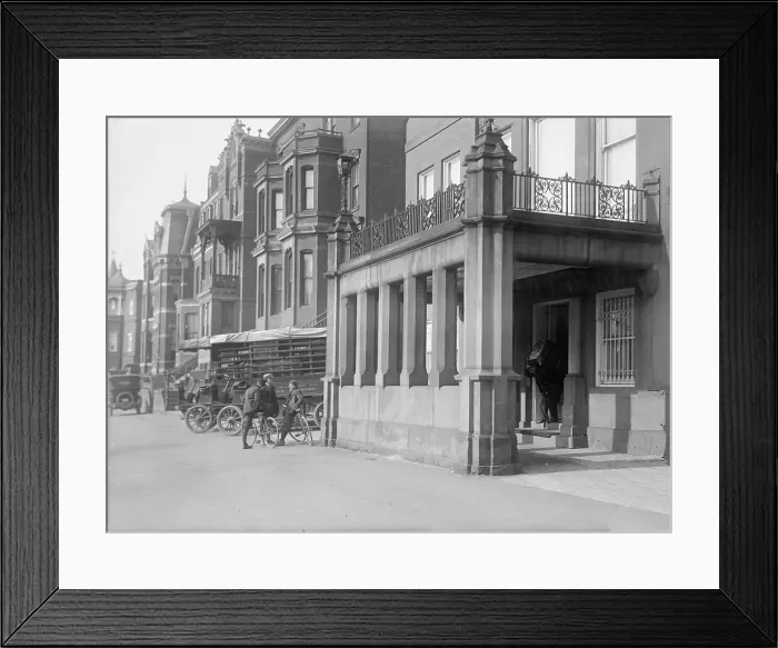 Framed Print : Belongings of Count J.H. Von Bernstorff being removed from the German Embassy, Washington DC, 1917. Creator: Harris & Ewing. Belongings of Count J.H. Von Bernstorff being removed from the German Embassy, Washington DC, 1917 Framed Print : Belongings of Count J.H. Von Bernstorff being removed from the German Embassy, Washington DC, 1917. Creator: Harris & Ewing. Belongings of Count J.H. Von Bernstorff being removed from the German Embassy, Washington DC, 1917