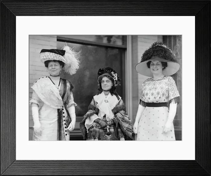 Framed Print : Dolly Madison Breakfast - Mrs. William F. Dennis; Mrs. Chase Riker; Mrs. Mann Barker, 1912. Creator: Harris & Ewing. Dolly Madison Breakfast - Mrs. William F. Dennis; Mrs. Chase Riker; Mrs. Mann Barker, 1912. Creator: Harris & Ewing Framed Print : Dolly Madison Breakfast - Mrs. William F. Dennis; Mrs. Chase Riker; Mrs. Mann Barker, 1912. Creator: Harris & Ewing. Dolly Madison Breakfast - Mrs. William F. Dennis; Mrs. Chase Riker; Mrs. Mann Barker, 1912. Creator: Harris & Ewing