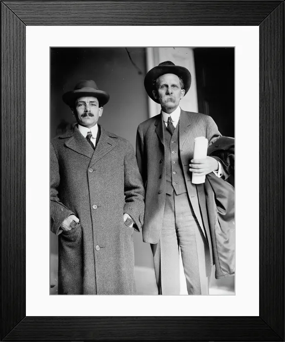 Framed Print : C.G. Elliott, right, with A.D. Moorehouse, 1911. Creator: Harris & Ewing. C.G. Elliott, right, with A.D. Moorehouse, 1911. Creator: Harris & Ewing Framed Print : C.G. Elliott, right, with A.D. Moorehouse, 1911. Creator: Harris & Ewing. C.G. Elliott, right, with A.D. Moorehouse, 1911. Creator: Harris & Ewing