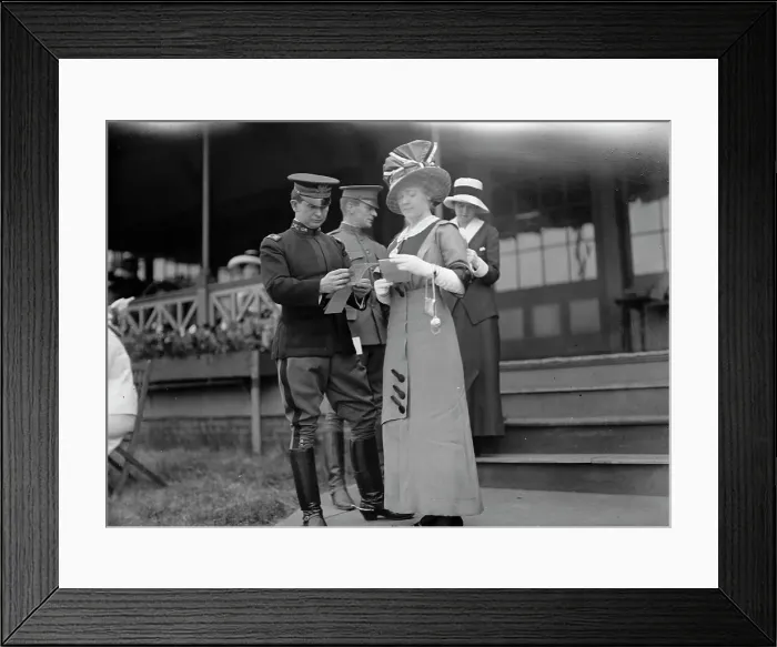 Framed Print : Benning Races - Groups Unidentified, 1912. Creator: Harris & Ewing. Benning Races - Groups Unidentified, 1912. Creator: Harris & Ewing Framed Print : Benning Races - Groups Unidentified, 1912. Creator: Harris & Ewing. Benning Races - Groups Unidentified, 1912. Creator: Harris & Ewing