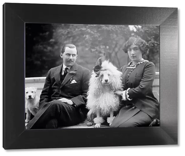Edward Beale McLean with Mrs. McLean, 1912. Creator: Harris & Ewing. Edward Beale McLean with Mrs. McLean, 1912. Creator: Harris & Ewing