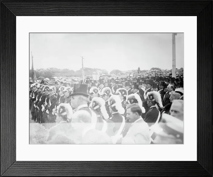 Framed Print : Military Field Mass, 1912. Creator: Harris & Ewing. Military Field Mass, 1912. Creator: Harris & Ewing Framed Print : Military Field Mass, 1912. Creator: Harris & Ewing. Military Field Mass, 1912. Creator: Harris & Ewing