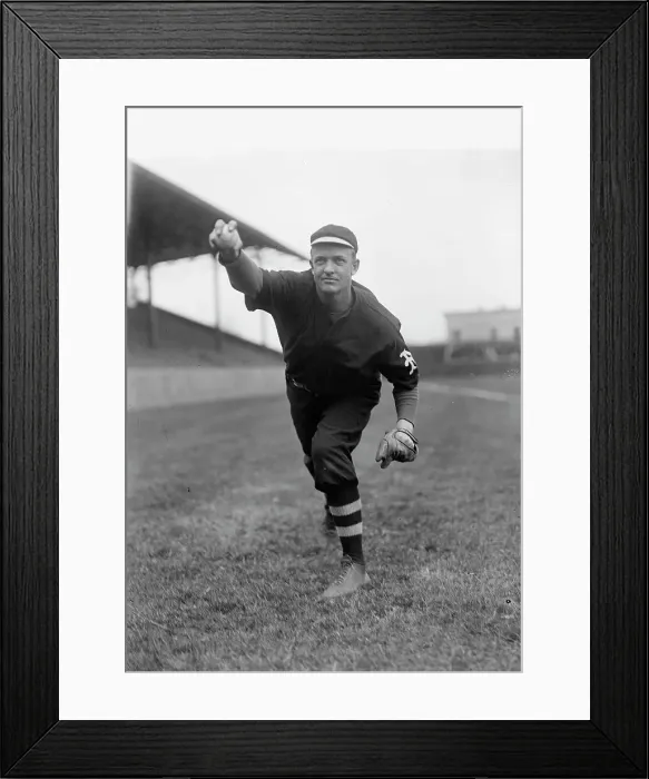 Framed Print : Baseball professional, Christy Mathewson, 1912. Creator: Harris & Ewing. Baseball professional, Christy Mathewson, 1912. Creator: Harris & Ewing Framed Print : Baseball professional, Christy Mathewson, 1912. Creator: Harris & Ewing. Baseball professional, Christy Mathewson, 1912. Creator: Harris & Ewing