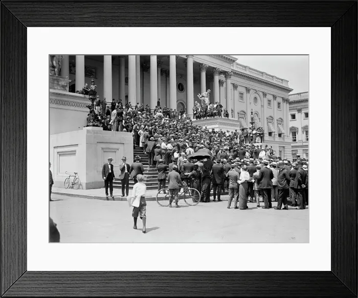Framed Print : Jacob General Coxey Speaking On The Steps of Capitol, 1914. Creator: Harris & Ewing. Jacob General Coxey Speaking On The Steps of Capitol, 1914. Creator: Harris & Ewing Framed Print : Jacob General Coxey Speaking On The Steps of Capitol, 1914. Creator: Harris & Ewing. Jacob General Coxey Speaking On The Steps of Capitol, 1914. Creator: Harris & Ewing