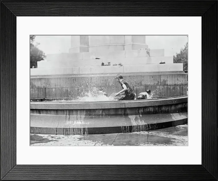 Framed Print : District of Columbia Parks - Children At Fountains And Pools, 1912. Creator: Harris & Ewing. District of Columbia Parks - Children At Fountains And Pools, 1912. Creator: Harris & Ewing Framed Print : District of Columbia Parks - Children At Fountains And Pools, 1912. Creator: Harris & Ewing. District of Columbia Parks - Children At Fountains And Pools, 1912. Creator: Harris & Ewing