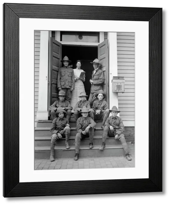 Framed Print : Boy Scouts, 1913. Creator: Harris & Ewing. Boy Scouts, 1913. Creator: Harris & Ewing Framed Print : Boy Scouts, 1913. Creator: Harris & Ewing. Boy Scouts, 1913. Creator: Harris & Ewing