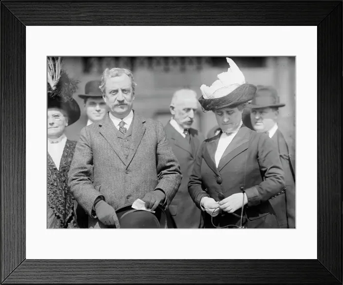 Framed Print : William D. Redmond M.P. Ireland, with Mrs. Redmond. 1912. Creator: Harris & Ewing. William D. Redmond M.P. Ireland, with Mrs. Redmond. 1912. Creator: Harris & Ewing Framed Print : William D. Redmond M.P. Ireland, with Mrs. Redmond. 1912. Creator: Harris & Ewing. William D. Redmond M.P. Ireland, with Mrs. Redmond. 1912. Creator: Harris & Ewing