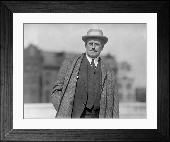 Framed Print : Clapp Hearings - William Flinn of Pittsburgh, 1912. Creator: Harris & Ewing. Clapp Hearings - William Flinn of Pittsburgh, 1912. Creator: Harris & Ewing Framed Print : Clapp Hearings - William Flinn of Pittsburgh, 1912. Creator: Harris & Ewing. Clapp Hearings - William Flinn of Pittsburgh, 1912. Creator: Harris & Ewing