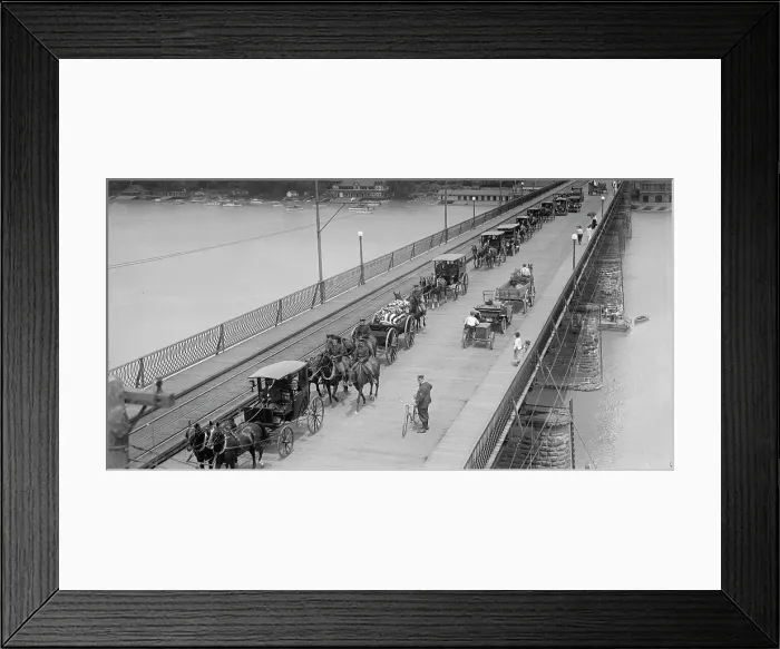 Framed Print : Funeral of Captain Charles T. Boyd, 10th Cavalry, U.S.A... 1916. Creator: Harris & Ewing. Funeral of Captain Charles T. Boyd, 10th Cavalry, U.S.A... 1916. Creator: Harris & Ewing Framed Print : Funeral of Captain Charles T. Boyd, 10th Cavalry, U.S.A... 1916. Creator: Harris & Ewing. Funeral of Captain Charles T. Boyd, 10th Cavalry, U.S.A... 1916. Creator: Harris & Ewing