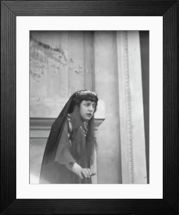 Framed Print : Theatrical production with Margaret Anglin and others, between 1910 and 1925. Creator: Arnold Genthe Framed Print : Theatrical production with Margaret Anglin and others, between 1910 and 1925. Creator: Arnold Genthe