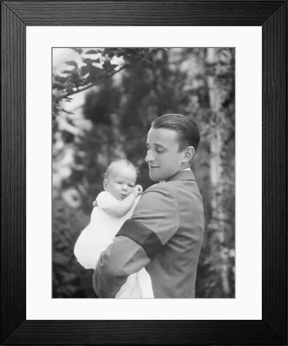 Framed Print : Brady, James Cox, Jr. Mr. and child, outdoors, 1930 May 24. Creator: Arnold Genthe Framed Print : Brady, James Cox, Jr. Mr. and child, outdoors, 1930 May 24. Creator: Arnold Genthe