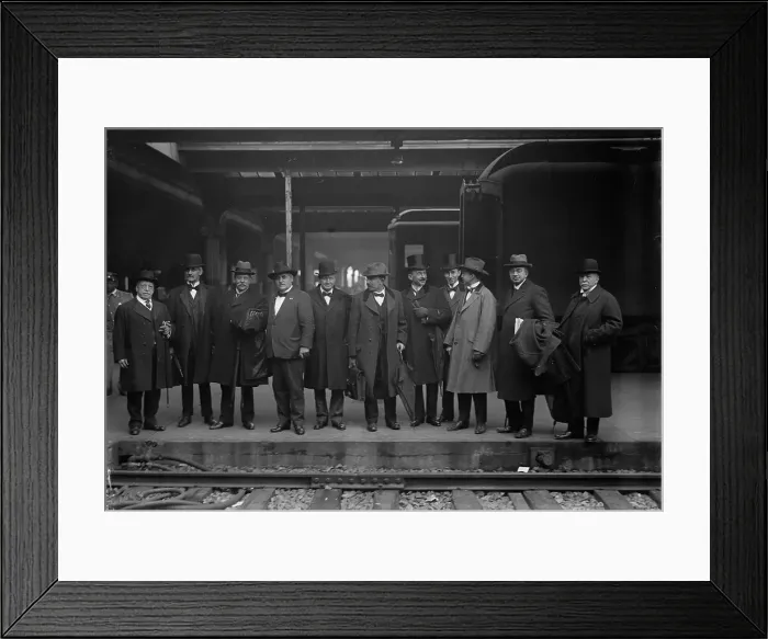 Framed Print : British Labor Committees At Union Station, 1917. Creator: Harris & Ewing. British Labor Committees At Union Station, 1917. Creator: Harris & Ewing Framed Print : British Labor Committees At Union Station, 1917. Creator: Harris & Ewing. British Labor Committees At Union Station, 1917. Creator: Harris & Ewing