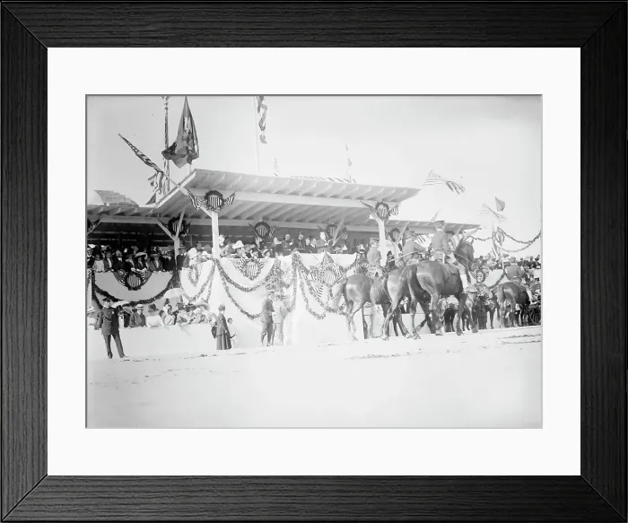 Framed Print : Columbus Memorial. Parade At Unveiling, 1912. Creator: Harris & Ewing. Columbus Memorial. Parade At Unveiling, 1912. Creator: Harris & Ewing Framed Print : Columbus Memorial. Parade At Unveiling, 1912. Creator: Harris & Ewing. Columbus Memorial. Parade At Unveiling, 1912. Creator: Harris & Ewing